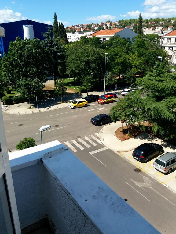 Centre Two Bedrooms Apartment Podgorica Exterior photo